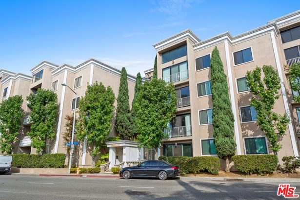 Condominium, Contemporary - West Hollywood, CA
