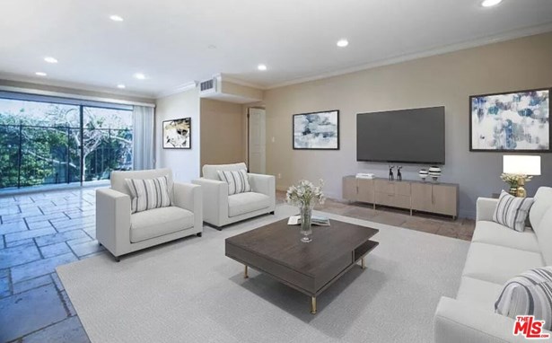 Contemporary Mediterranean, Residential Lease - Beverly Hills, CA