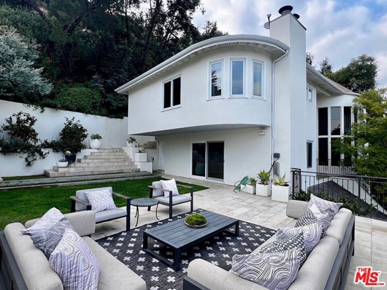 Single Family Residence, Contemporary - Beverly Hills, CA