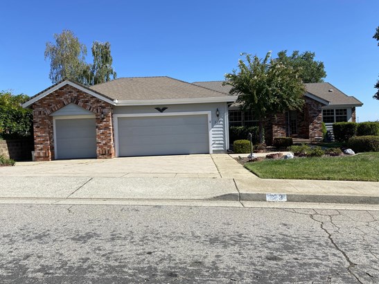 Contemporary, Single Family - Redding, CA