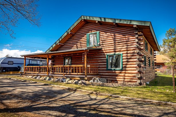 Single Family Residence, Log Home - Whitefish, MT