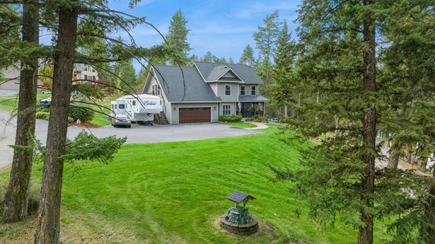 Single Family Residence, Multi Level,Tri Level - Kalispell, MT