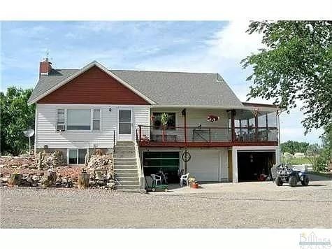 2 Story,Ranch, Residential W/Land - Laurel, MT