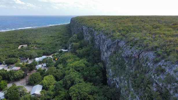 (31 Acres) 56 Bluff Edge Development Parcels  At 150ft. The Highest Point In The Cayman Islands.