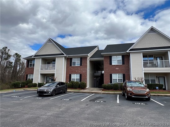 Condominium, Two Story - Fayetteville, NC