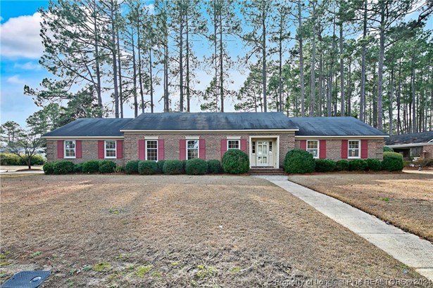 Single Family Residence, Ranch - Fayetteville, NC