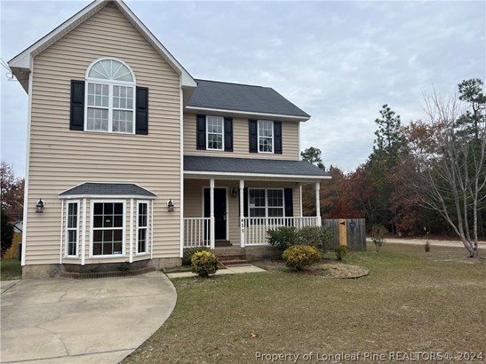 Twoand One Half Story, Single Family Residence - Raeford, NC