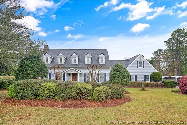 Single Family Residence, Two Story - Raeford, NC