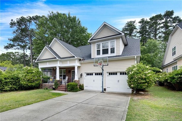 Single Family Residence, 2 Stories - Fayetteville, NC