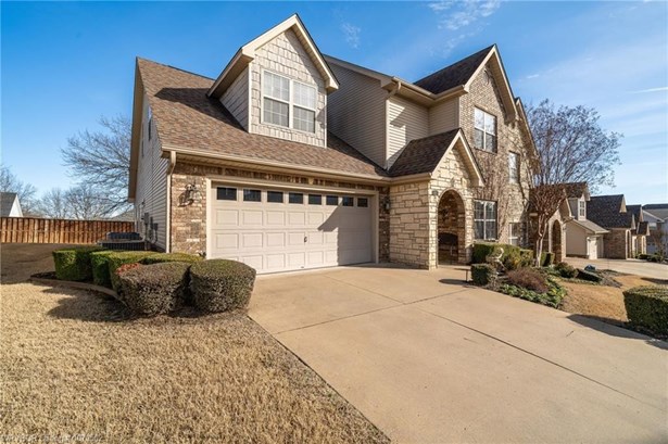 Townhouse, Traditional - Fort Smith, AR