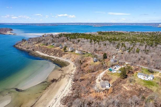 Single Family Residence, Cottage - Chebeague Island, ME