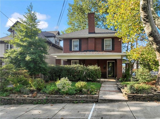 Holmes Ave entrance and front porch