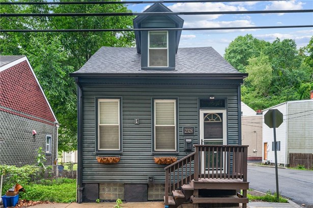 Recently renovated 2 story bungalow