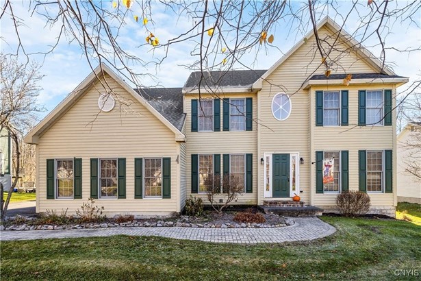 Welcome to 8006 Blarney Stone Way, Manlius with F-