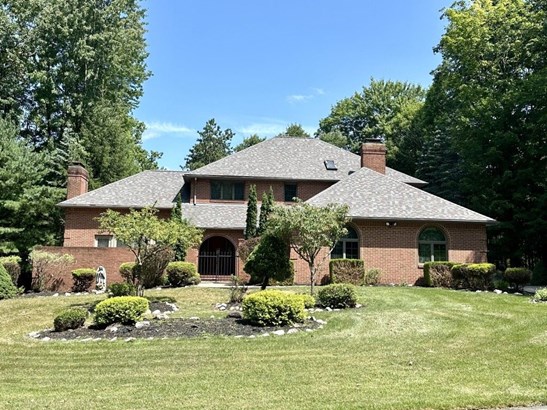 Brick exterior with a Mediterranean flair