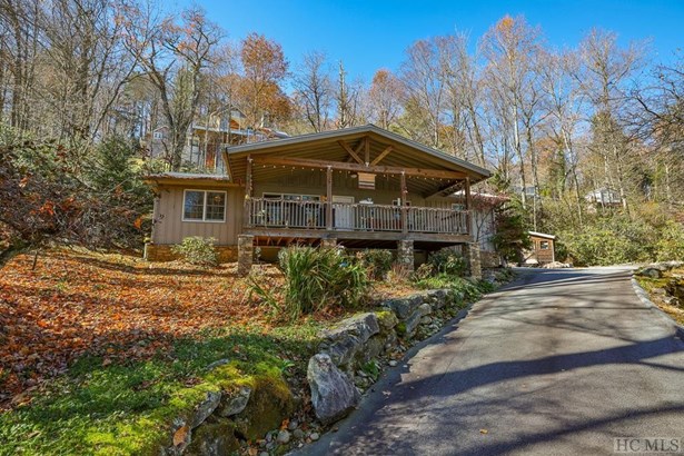 1 Story, Single Family Home,1 Story - Highlands, NC