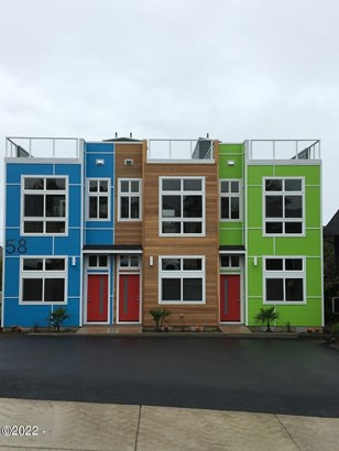 Multi-Dwelling, Tri-Plex - Newport, OR