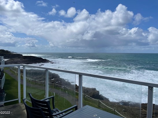 Shared Ownership, Condo - Depoe Bay, OR