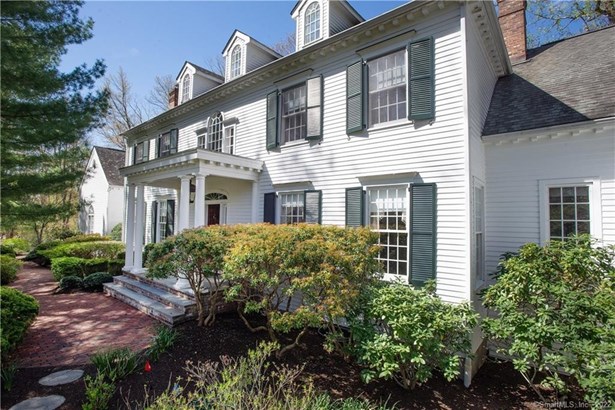 Single Family For Sale, Colonial - Ridgefield, CT
