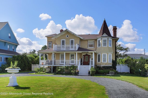 A-Frame,Victorian, Single Family,Detached - Monmouth Beach, NJ