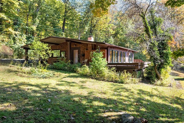 Single Family Residence, Mid Century Modern,Ranch - Shokan, NY