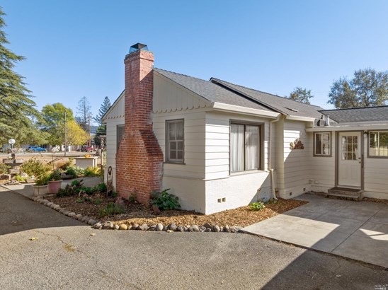 Single Family Residence, Ranch - Santa Rosa, CA