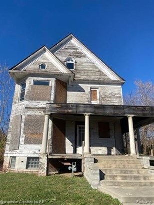 Farmhouse - Detroit, MI