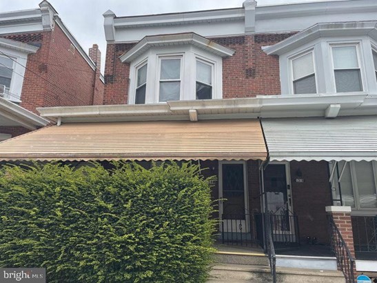 Twin/Semi-detached, Traditional - NORRISTOWN, PA