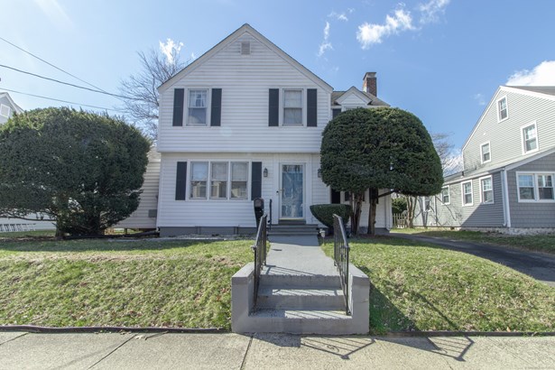 Single Family For Sale, Colonial - Stratford, CT