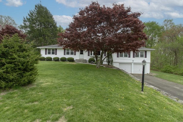 Single Family For Sale, Ranch - Orange, CT
