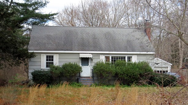 Single Family For Sale, Cape Cod - Madison, CT
