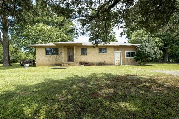 Traditional, Detached - Perryville, AR