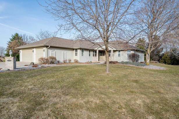 1 Story, Ranch - Greenville, WI