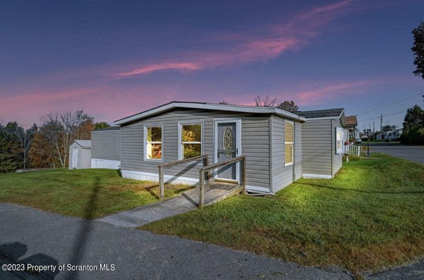 Mobile Home, Ranch - Spring Brook Twp, PA
