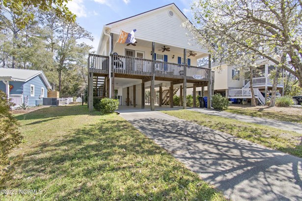 Single Family Residence - Oak Island, NC