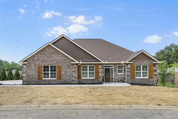 Basement Ranch,Residential, Traditional - Sevierville, TN