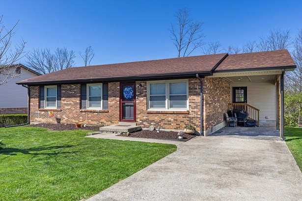 Single Family Residence, Ranch - Winchester, KY