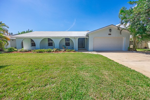 Single Family Residence, Ranch - Indian Harbour Beach, FL