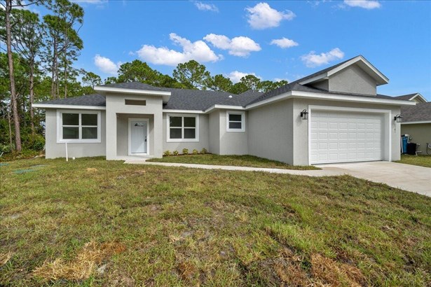 Ranch,Traditional, Single Family Residence - Palm Bay, FL
