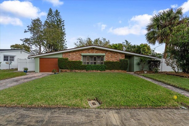 Single Family Residence, A-frame,Mid Century Modern - Melbourne Beach, FL