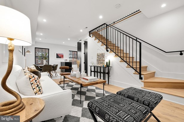 Contemporary, Penthouse Unit/Flat/Apartment - WASHINGTON, DC