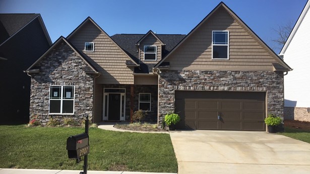 2 Story,Residential, Craftsman - Knoxville, TN (photo 1)