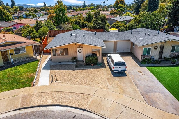 Single Family Home, Bungalow - WATSONVILLE, CA