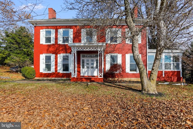 Colonial, Detached - HAGERSTOWN, MD