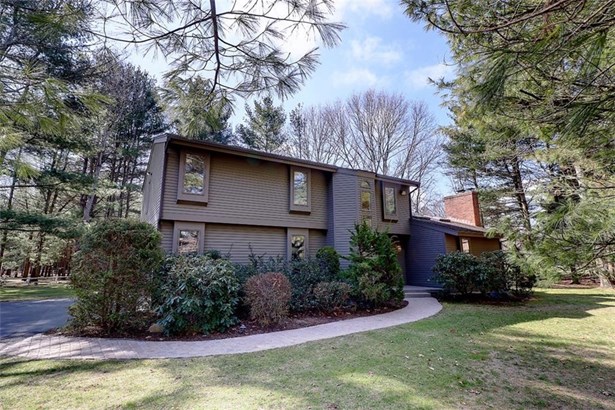 Contemporary - Barrington, RI (photo 1)