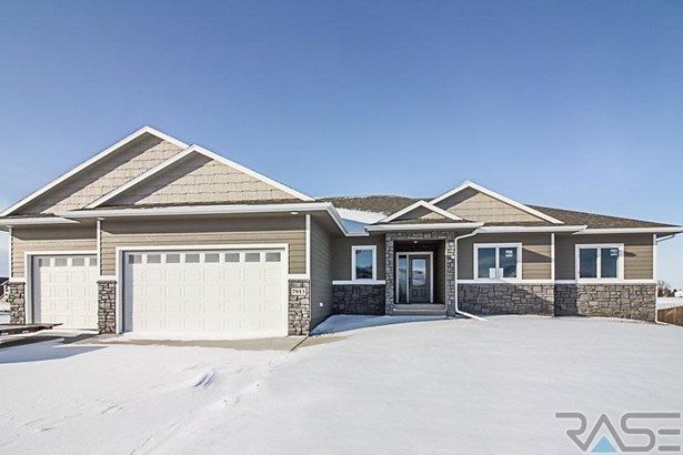 Ranch, Single Family - Sioux Falls, SD (photo 1)