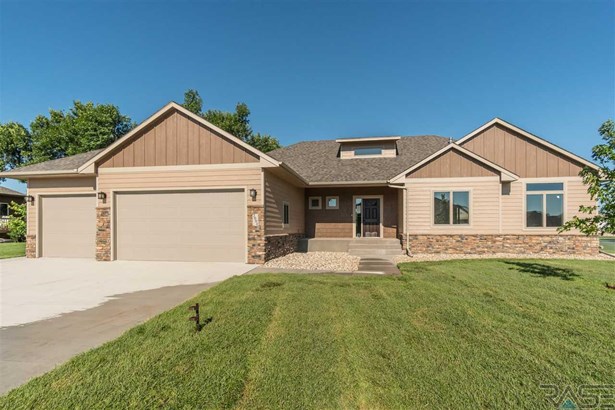 Ranch, Single Family - Sioux Falls, SD (photo 1)