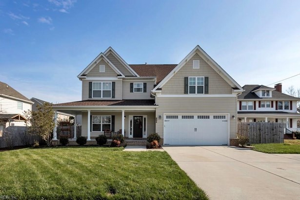 Detached,Detached Residential, Traditional,Transitional - Virginia Beach, VA (photo 1)