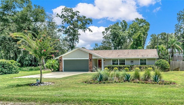 Single Family Residence - DELAND, FL