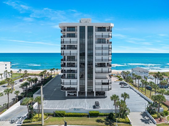 Condominium - Ormond Beach, FL